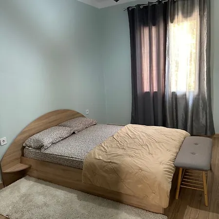 Apartman Christina Dráma